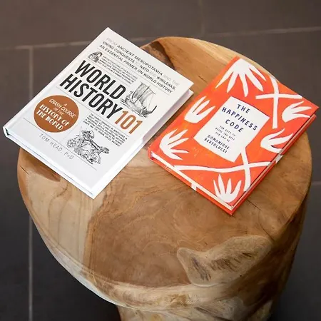 Liv Urban Aparthotel 4*