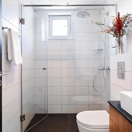 Liv Urban Aparthotel Larnaca