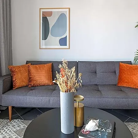 Liv Urban 4* Larnaca