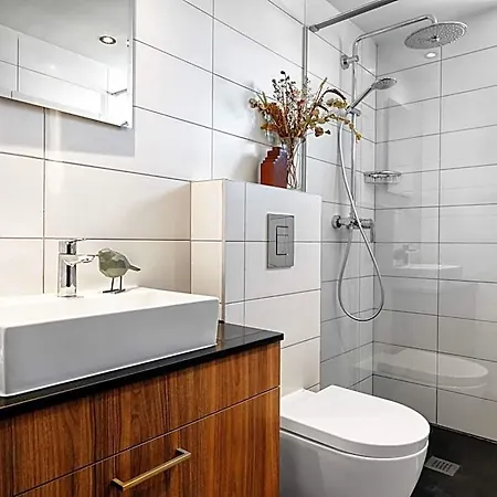 Liv Urban 4* Larnaca