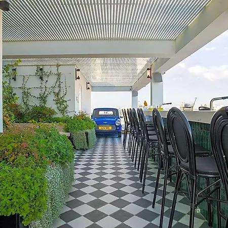 Liv Urban Larnaca