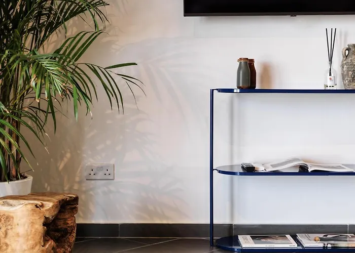 Lägenhetshotell Liv Urban Larnaca