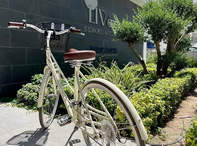 Lägenhetshotell Liv Urban Larnaca