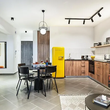Liv Urban 4*