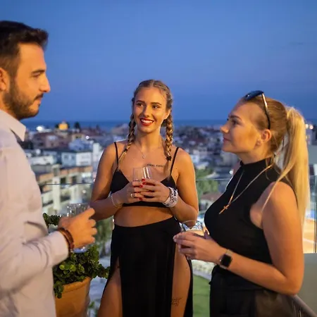 Apartahotel Liv Urban 4*